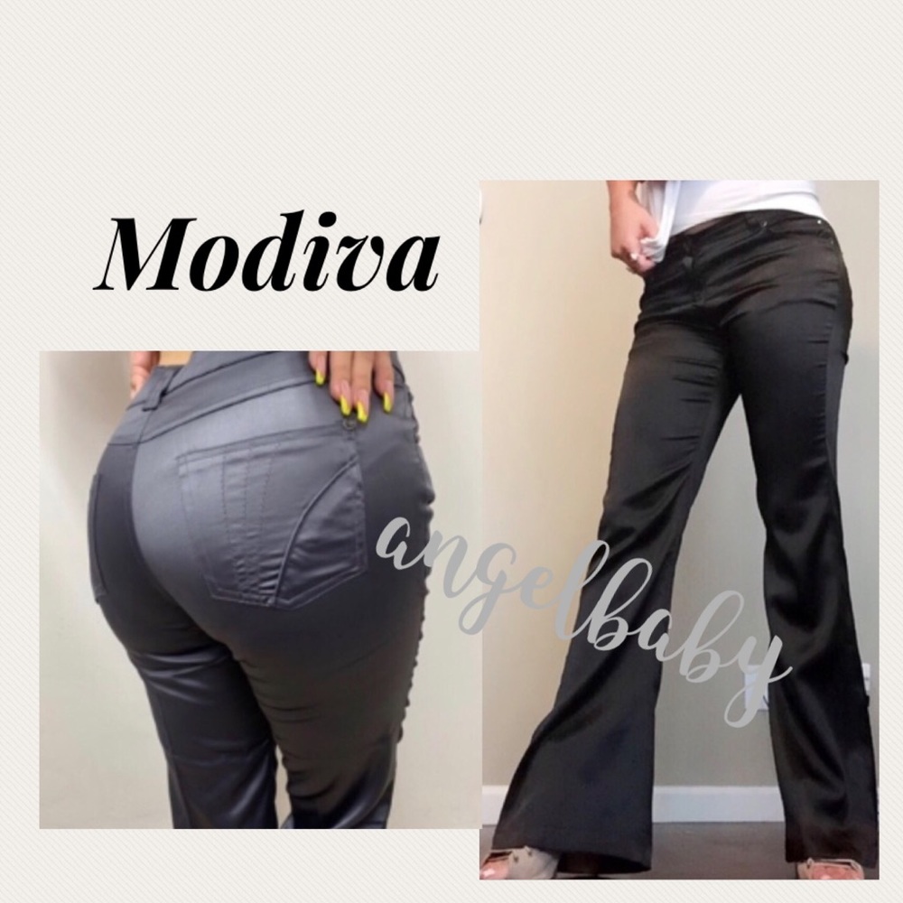 One for $15 Two for $25 or 3 for $30! Sale! Modiva Shiny Sleek Pants!